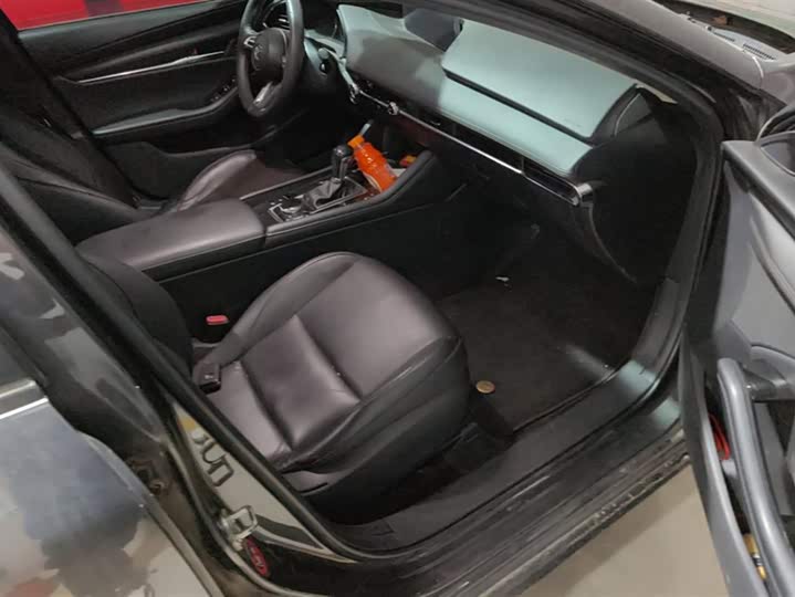 Фото 8 - Mazda 3 (Axela)