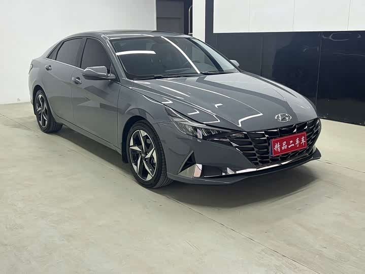 Фото 2 - Hyundai Elantra N line