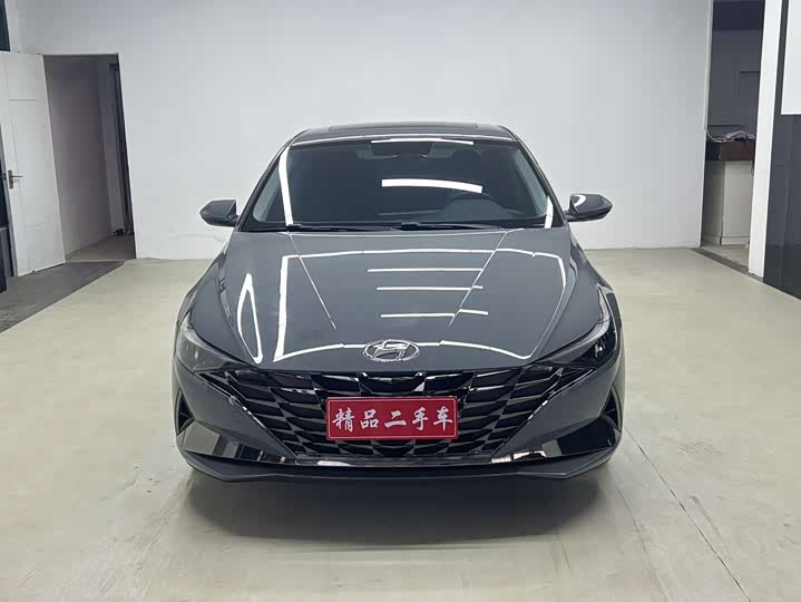 Фото 3 - Hyundai Elantra N line