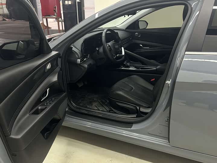 Фото 5 - Hyundai Elantra N line