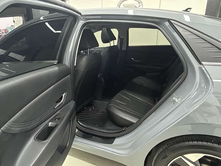 Фото 6 - Hyundai Elantra N line