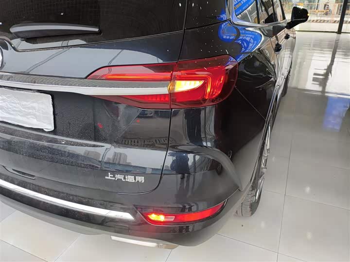 Фото 8 - Buick Enclave