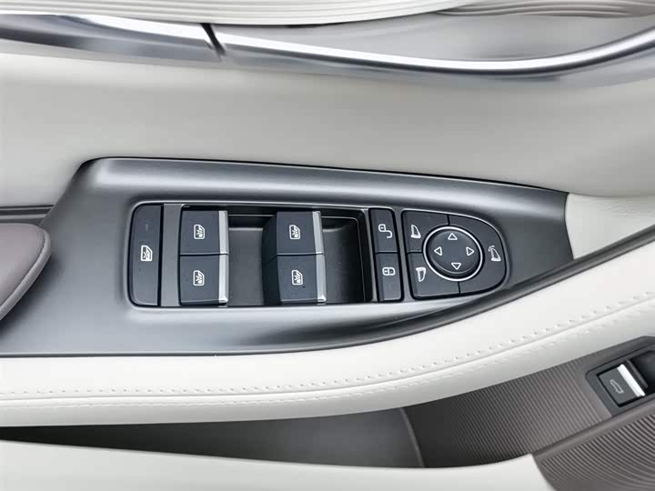 Фото 9 - BYD Song Plus Hybrid/EV