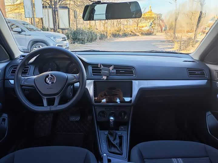 Фото 7 - Volkswagen Lavida