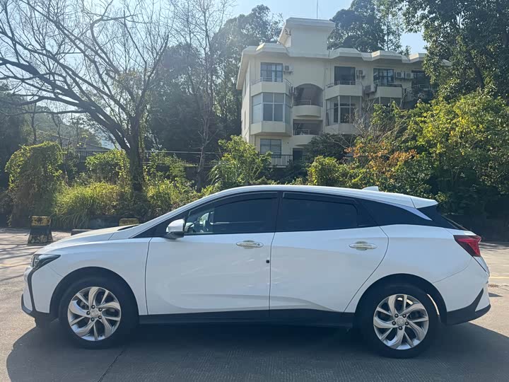 Фото 3 - Buick Velite 6