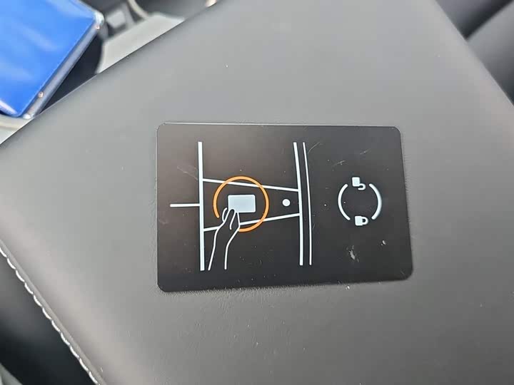 Фото 9 - Tesla Model Y