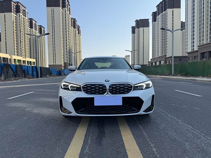 Фото 2 - BMW 3 Series