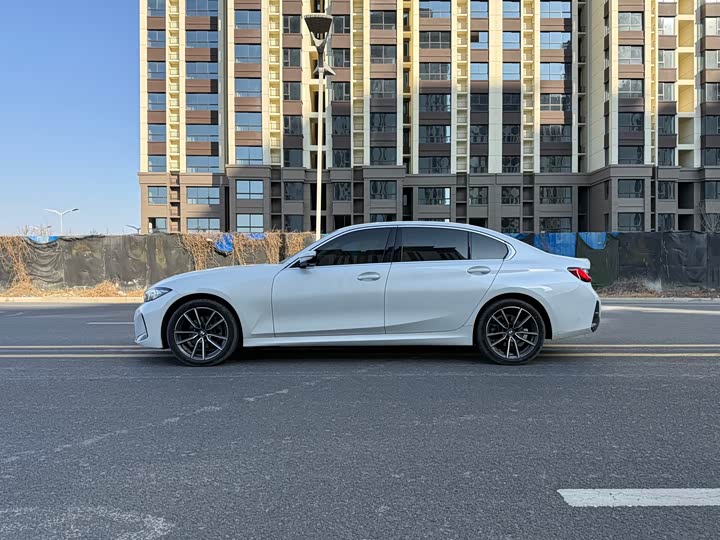 Фото 4 - BMW 3 Series