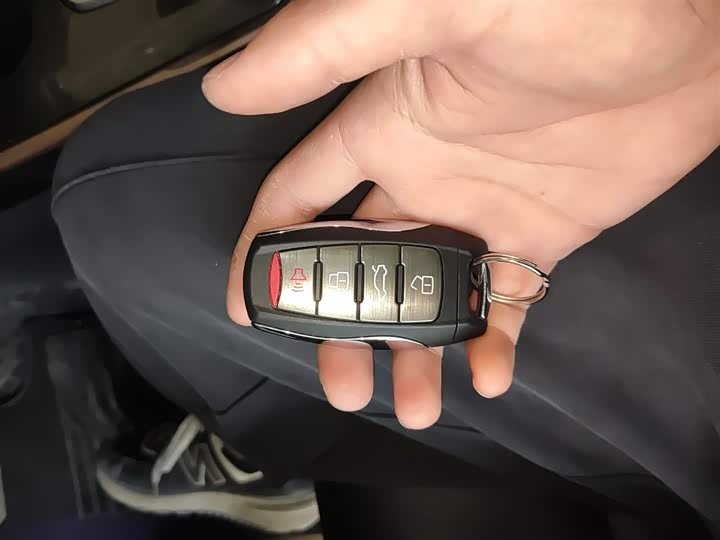 Фото 9 - Haval H6