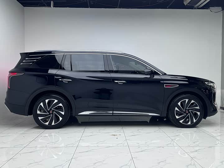 Фото 2 - Hongqi HS7