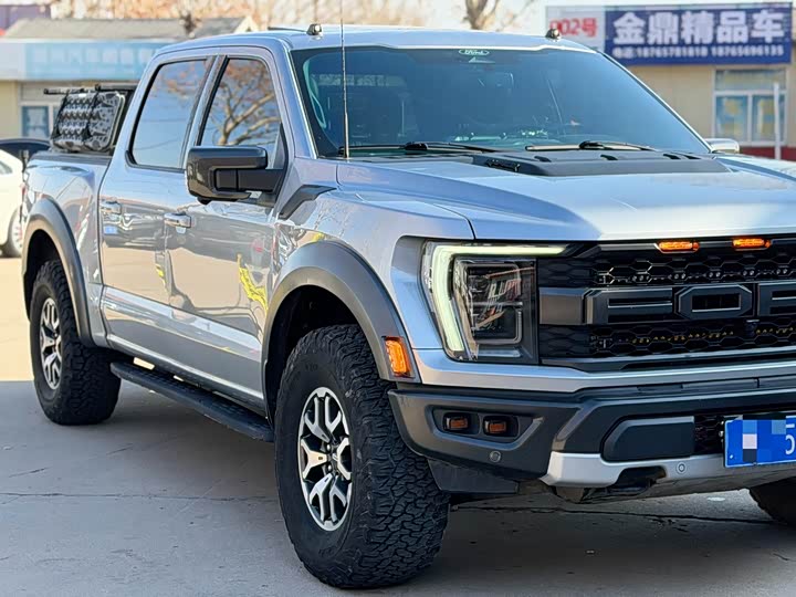 Фото 9 - Ford F-150 Raptor