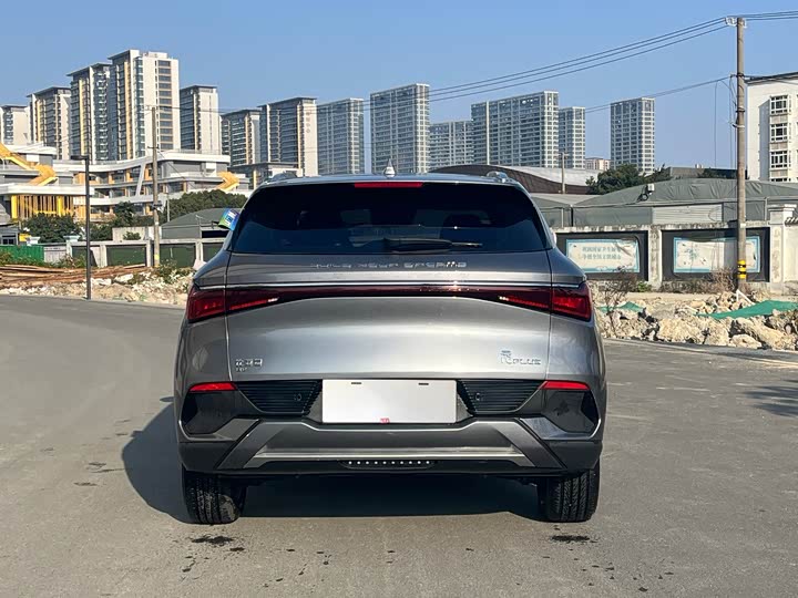 Фото 4 - BYD Yuan Plus