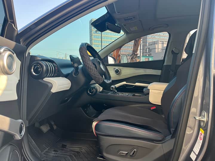 Фото 7 - BYD Yuan Plus