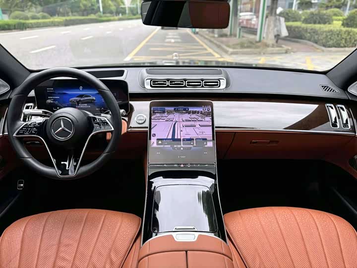 Фото 9 - Mercedes-Benz S-Class