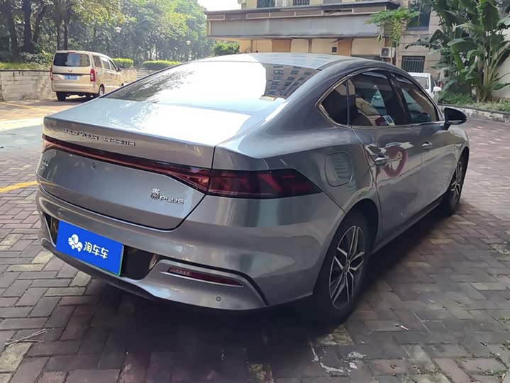 Фото 3 - BYD Qin Plus