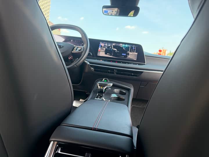 Фото 4 - MG Motor 7