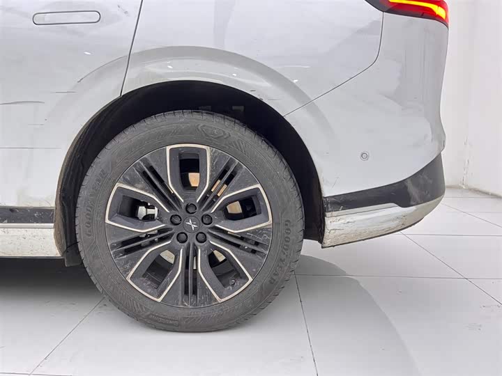 Фото 9 - XPeng G9