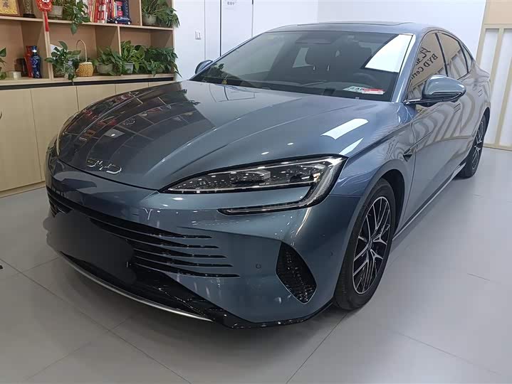 Фото 1 - BYD Seal 07 DM-i Hybrid