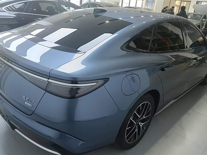 Фото 3 - BYD Seal 07 DM-i Hybrid