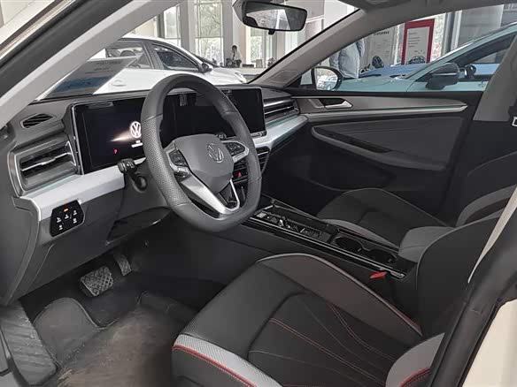 Фото 3 - Volkswagen Lamando L