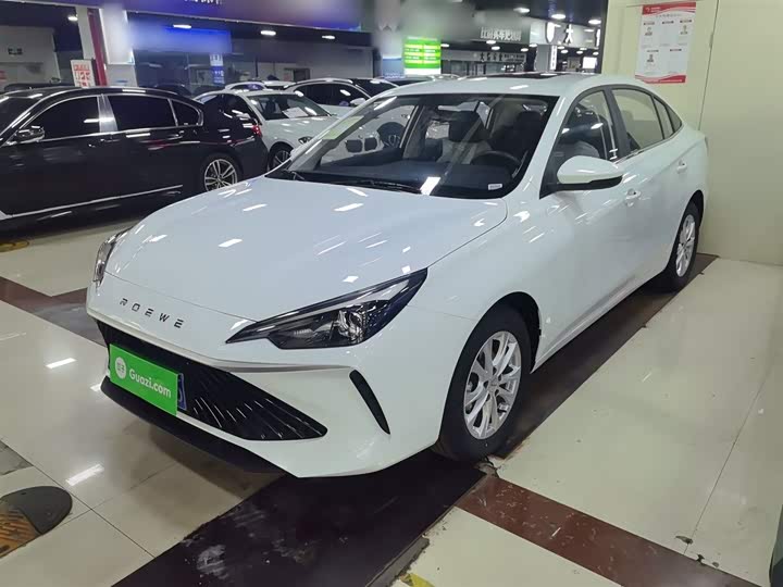 Фото 1 - Roewe i5