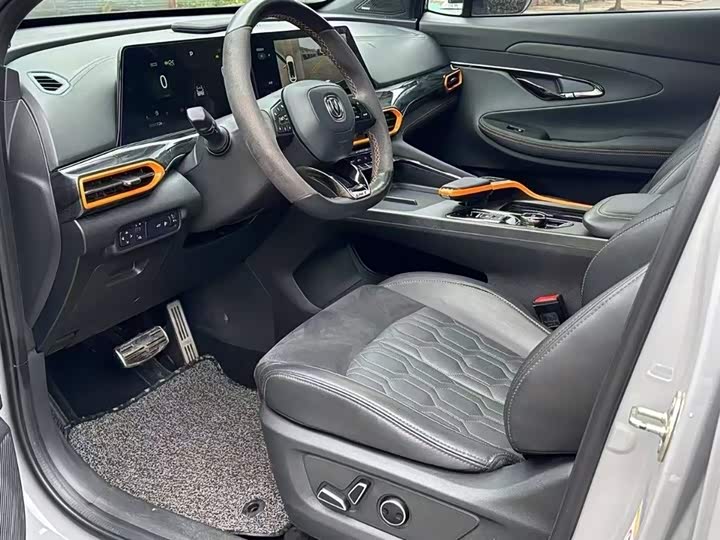 Фото 4 - Changan UNI-T