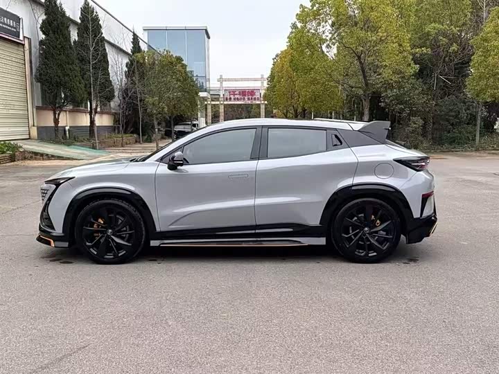 Фото 7 - Changan UNI-T