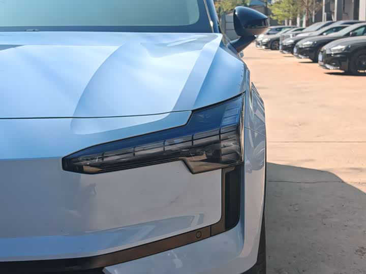 Фото 6 - Volvo EX30