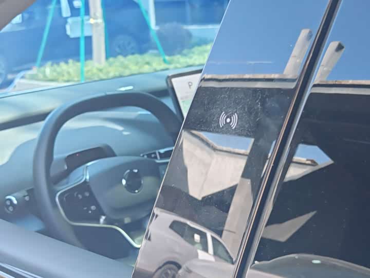 Фото 7 - Volvo EX30