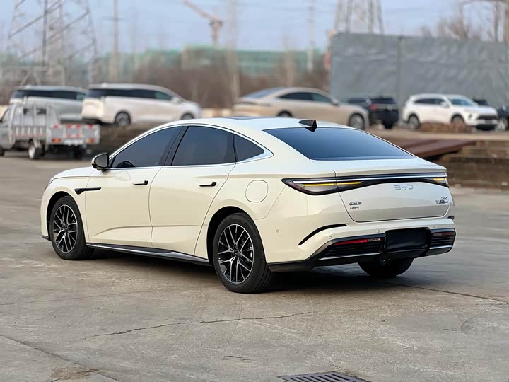 Фото 5 - BYD Seal 07 DM-i Hybrid