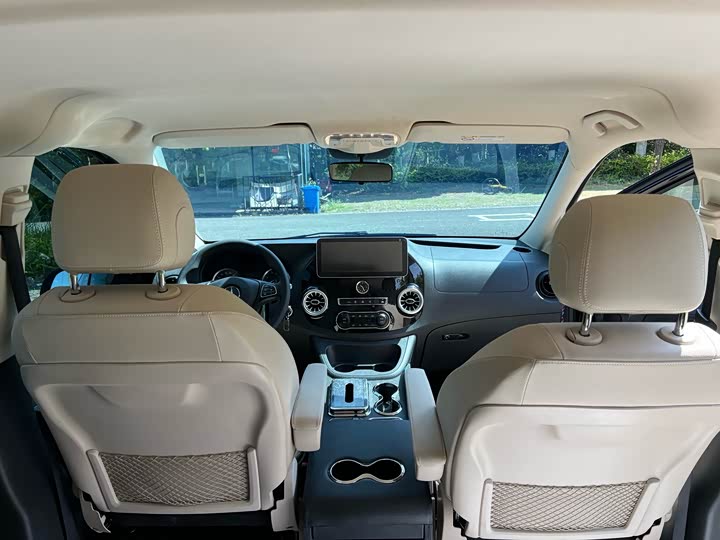 Фото 9 - Mercedes-Benz Vito