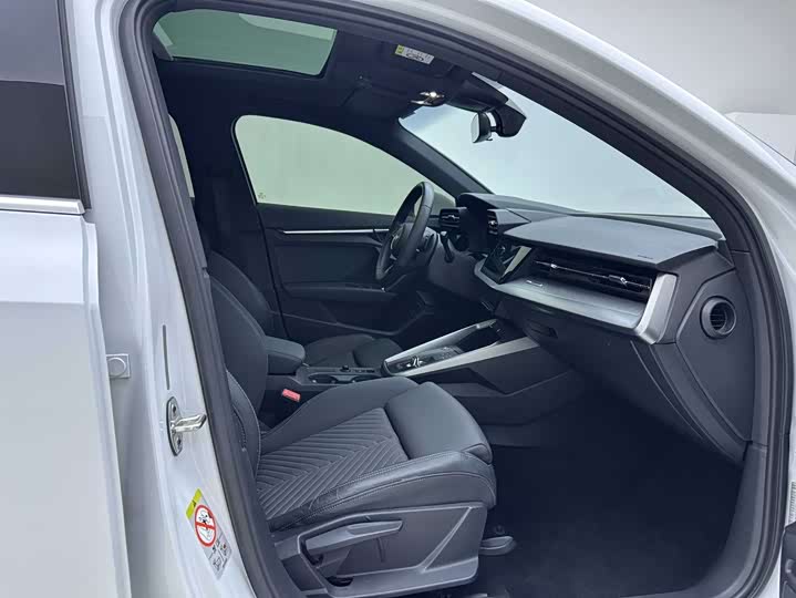 Фото 9 - Audi A3