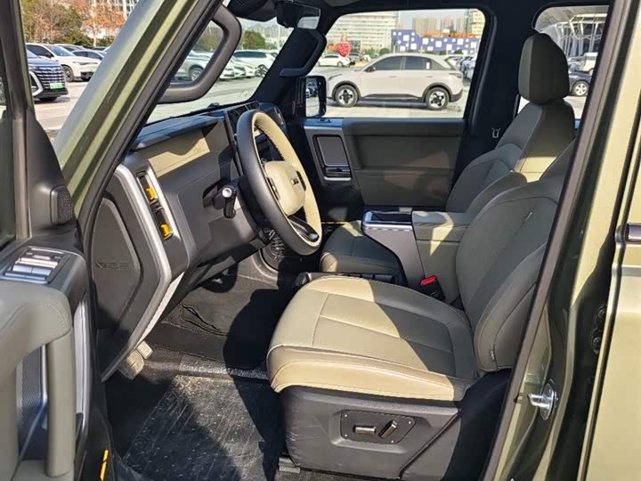 Фото 6 - Chery iCar V23