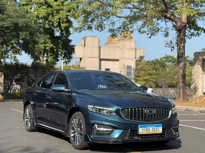 Фото 3 - Geely Preface