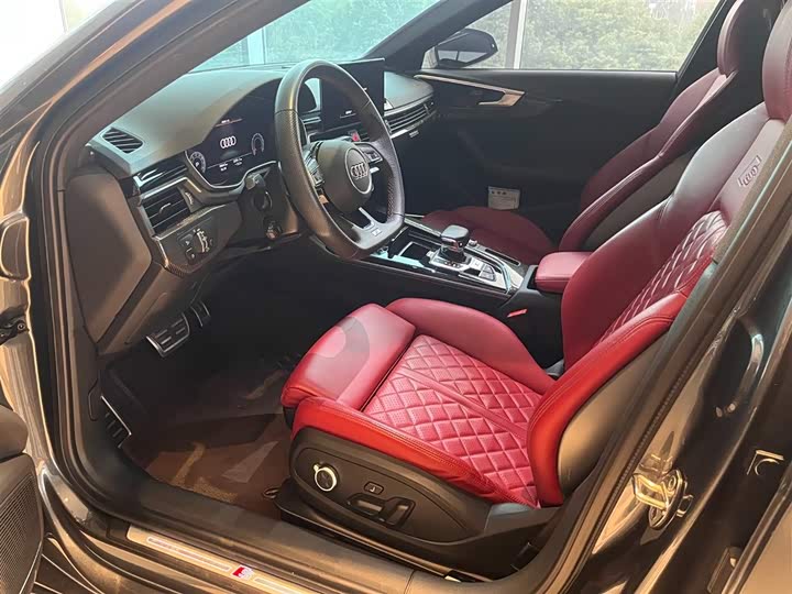 Фото 6 - Audi S4