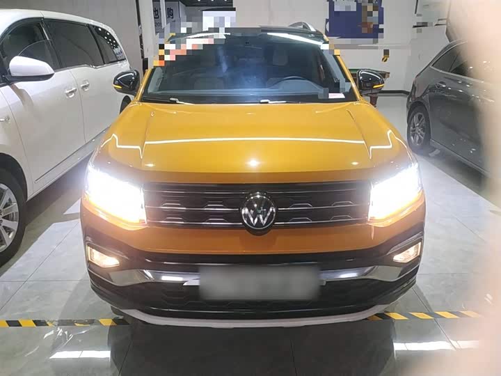 Фото 3 - Volkswagen T-Cross