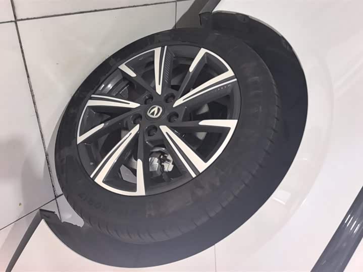 Фото 6 - Changan Eado Plus