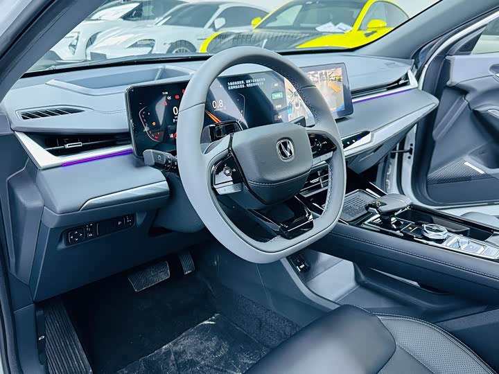 Фото 5 - Changan Raeton Plus