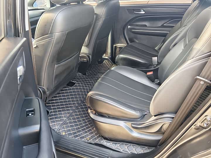 Фото 8 - GAC Trumpchi M6