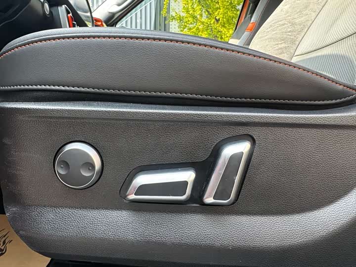 Фото 8 - Haval Dargo