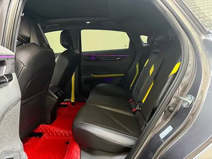 Фото 7 - Changan UNI-V