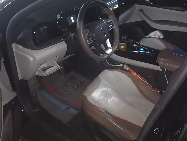 Фото 9 - BYD Qin Plus