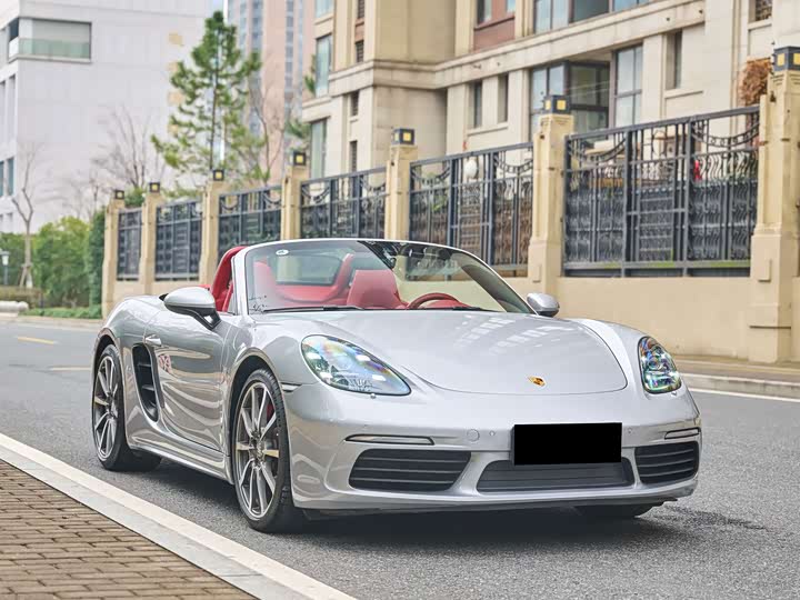 Фото 3 - Porsche 718