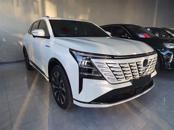 Фото 4 - Changan CS75 Plus