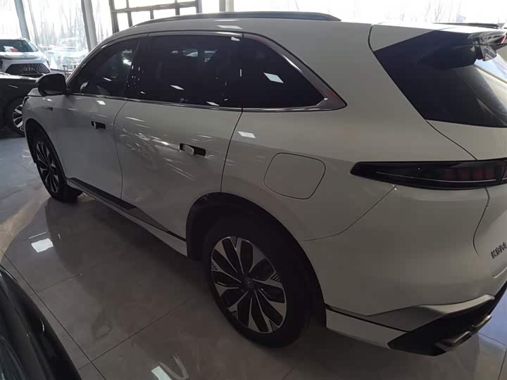 Фото 5 - Changan CS75 Plus