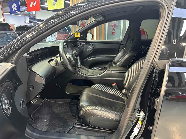 Фото 9 - Avatr 11