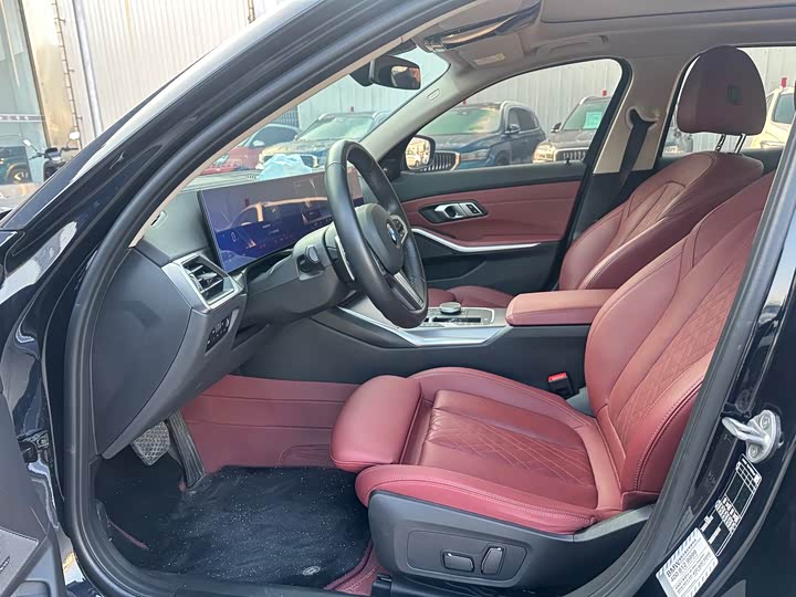 Фото 7 - BMW 3 Series