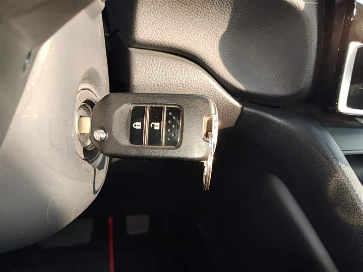 Фото 9 - Honda CR-V