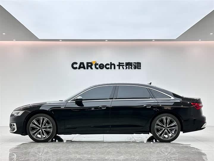 Фото 2 - Audi A6L