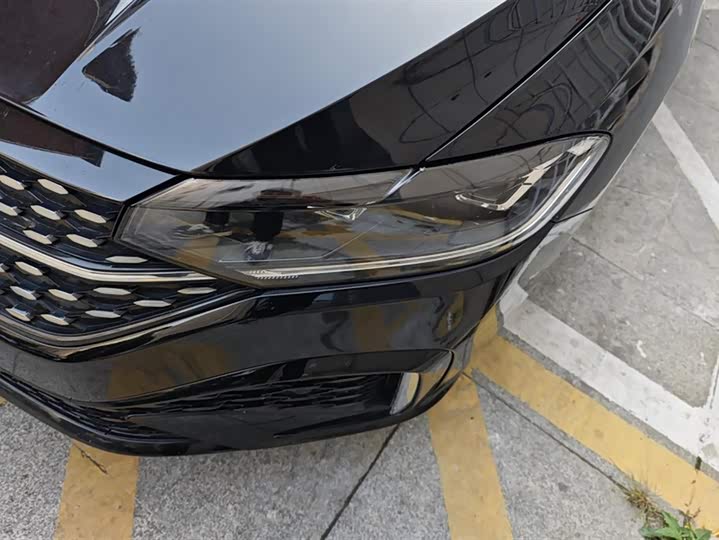 Фото 5 - Volkswagen Lavida